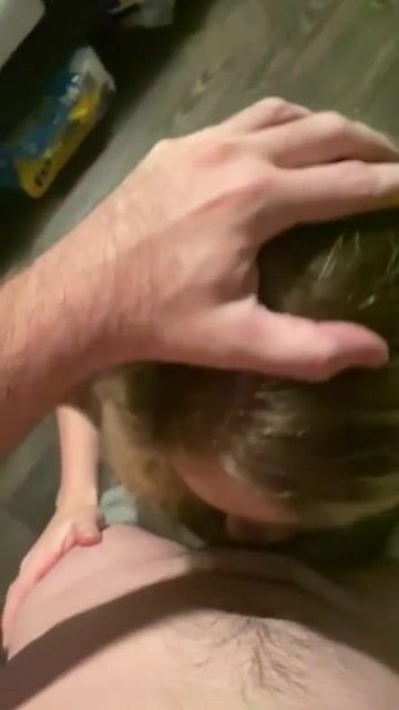 Dropped by her bull's house for a quick blowjob and facial before going home to hubby